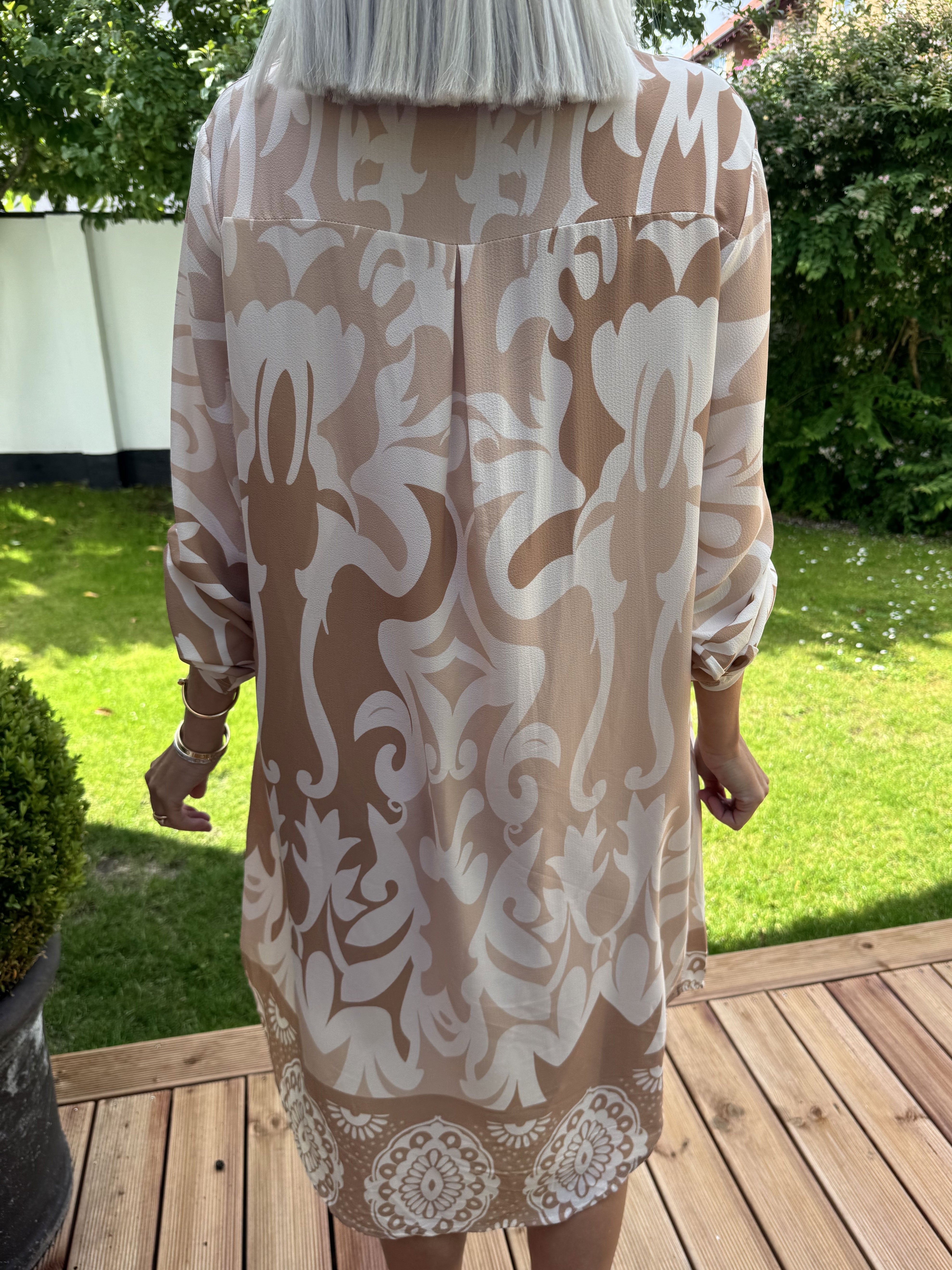 Vanesa Boheme Dress - Lätt och luftig mönstrad klänning i viskos